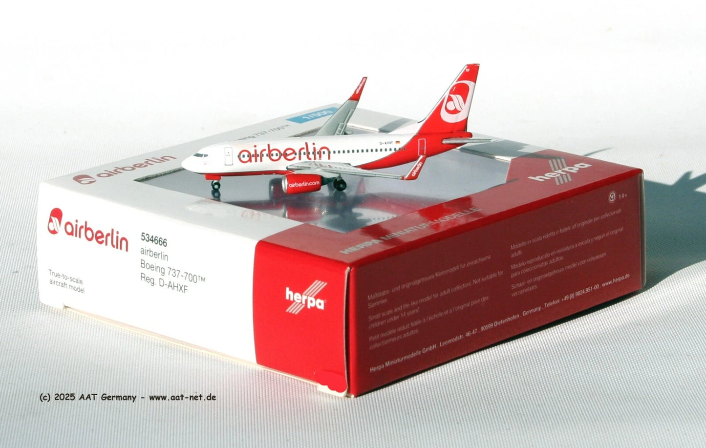 1/500 Air Berlin Boeing 737-700 D-AHXF