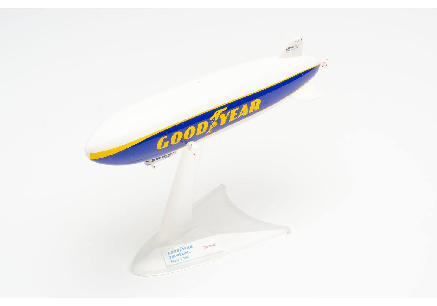 1/500 Goodyear Zeppelin NT (2020 Design) D-LZFN