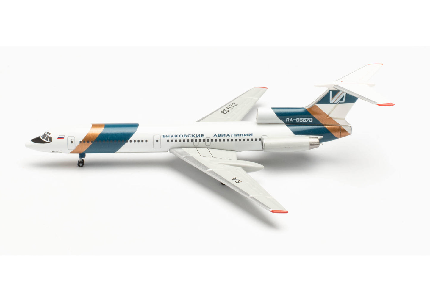 1/500 Vnukovo Airlines Tupolev TU-154M RA-85673