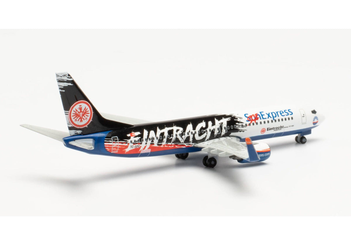 1/500 Sun Express Boeing 737-800 "Eintracht Frankfurt - SGE Express" TC-SRC
