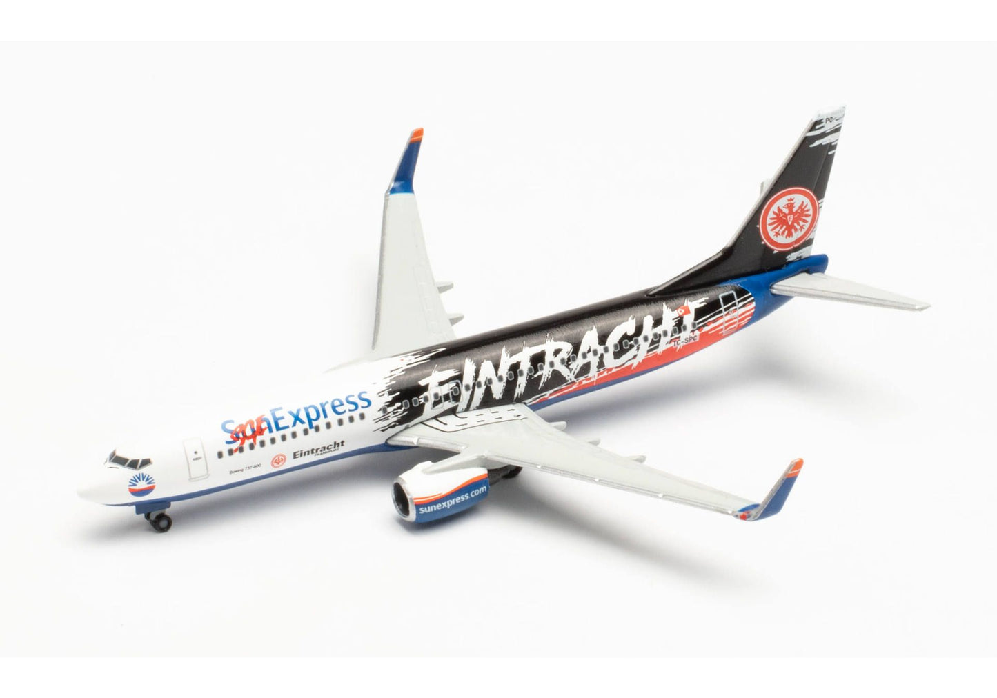 1/500 Sun Express Boeing 737-800 "Eintracht Frankfurt - SGE Express" TC-SRC