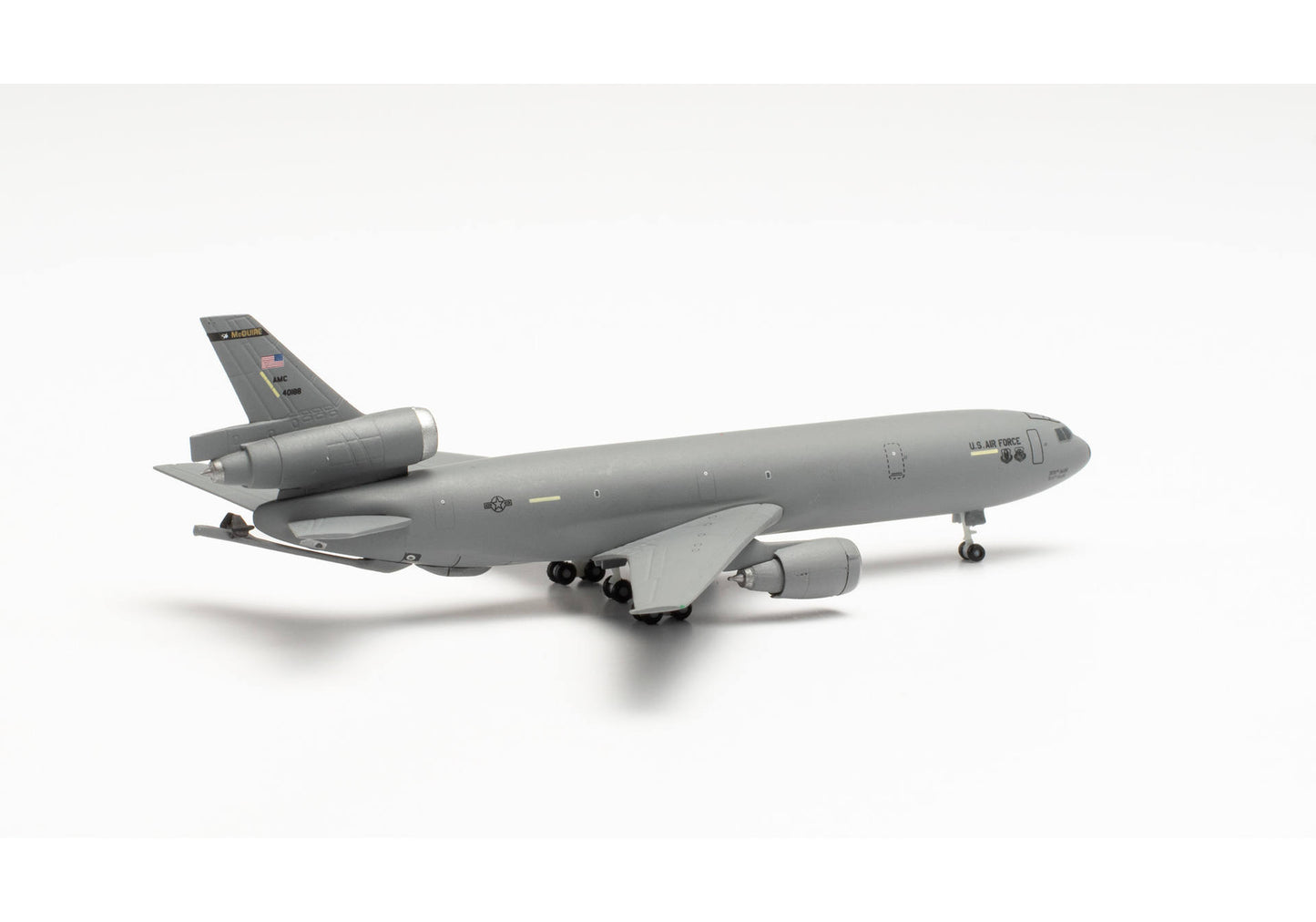 1/500 U.S. Air Force McDonnell Douglas KC-10 Extender 2nd Air Refueling Squadron 305th Air Mobility Wing McGuire Air Base 84-0188