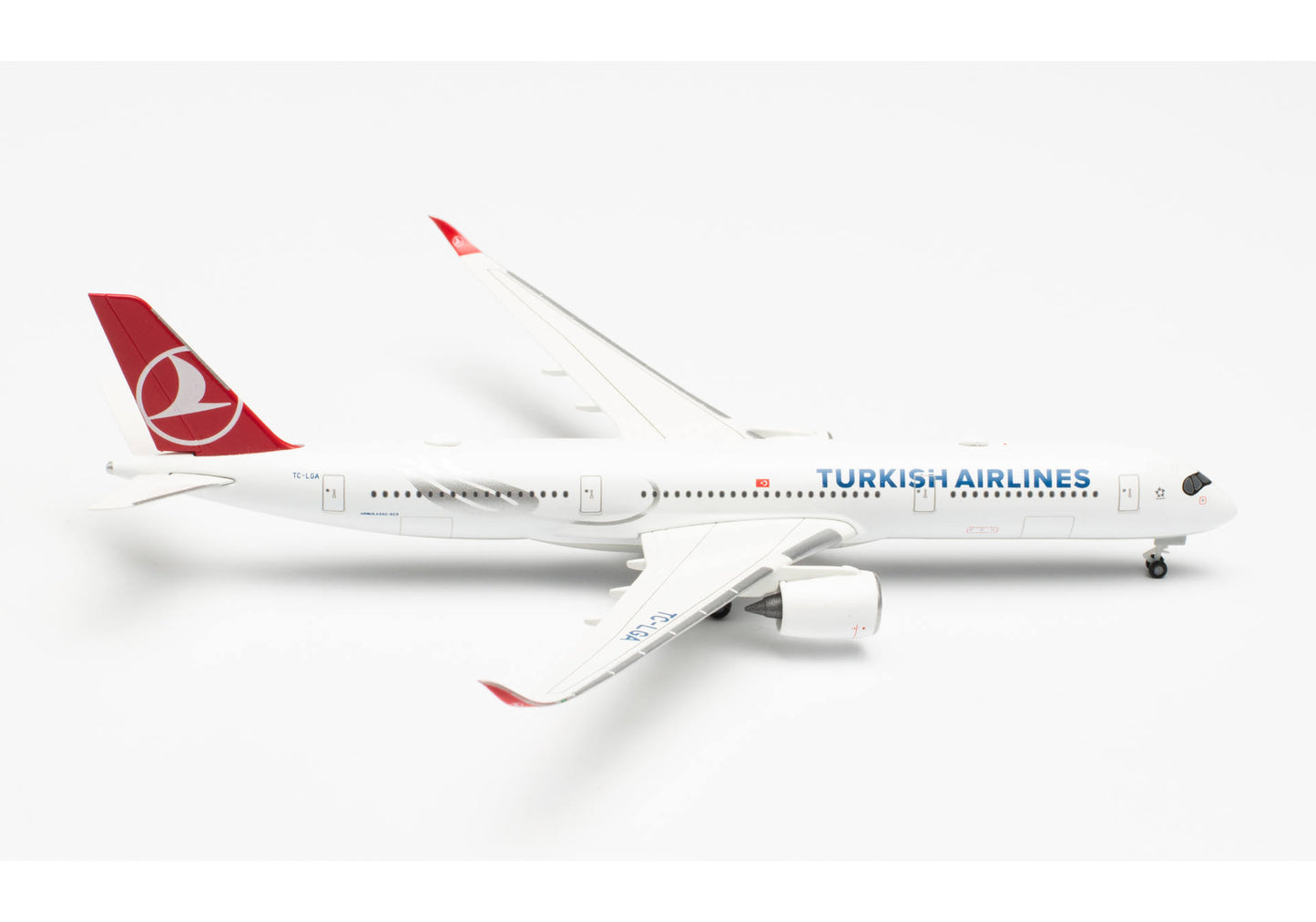 1/500 Turkish Airlines Airbus A350-900 TC-LGA