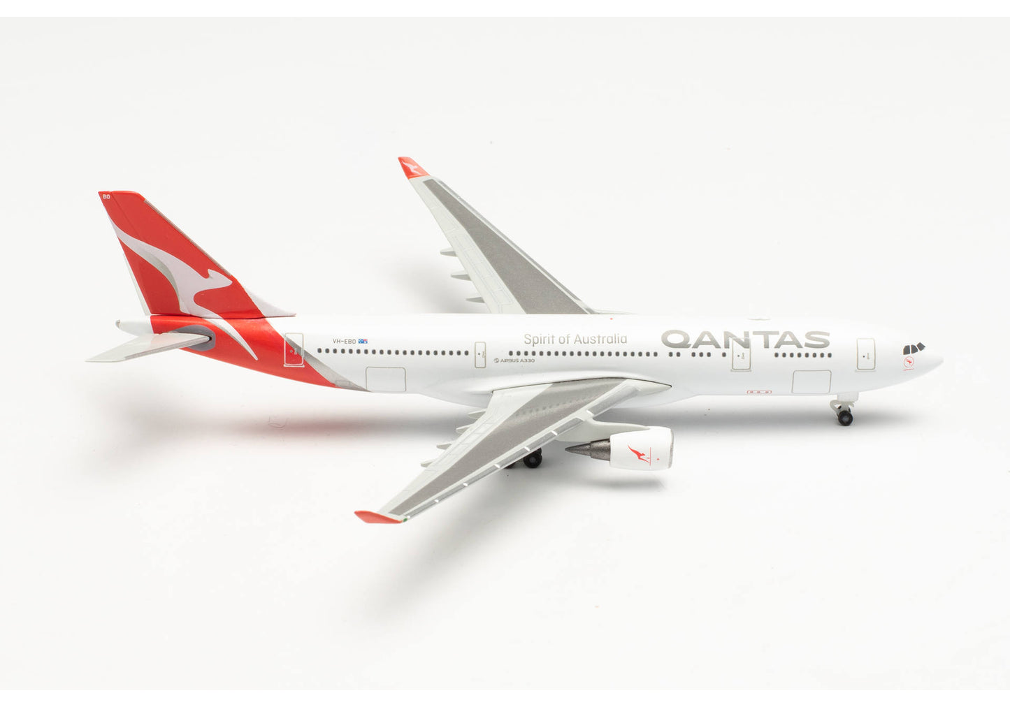 1/500 Qantas Airbus A330-200 VH-EBO "Kimberley"