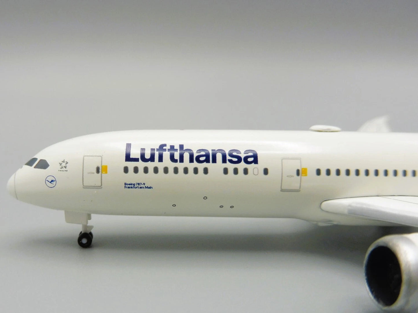 1/500 Lufthansa Boeing 787-9 Dreamliner D-ABPD "Frankfurt"