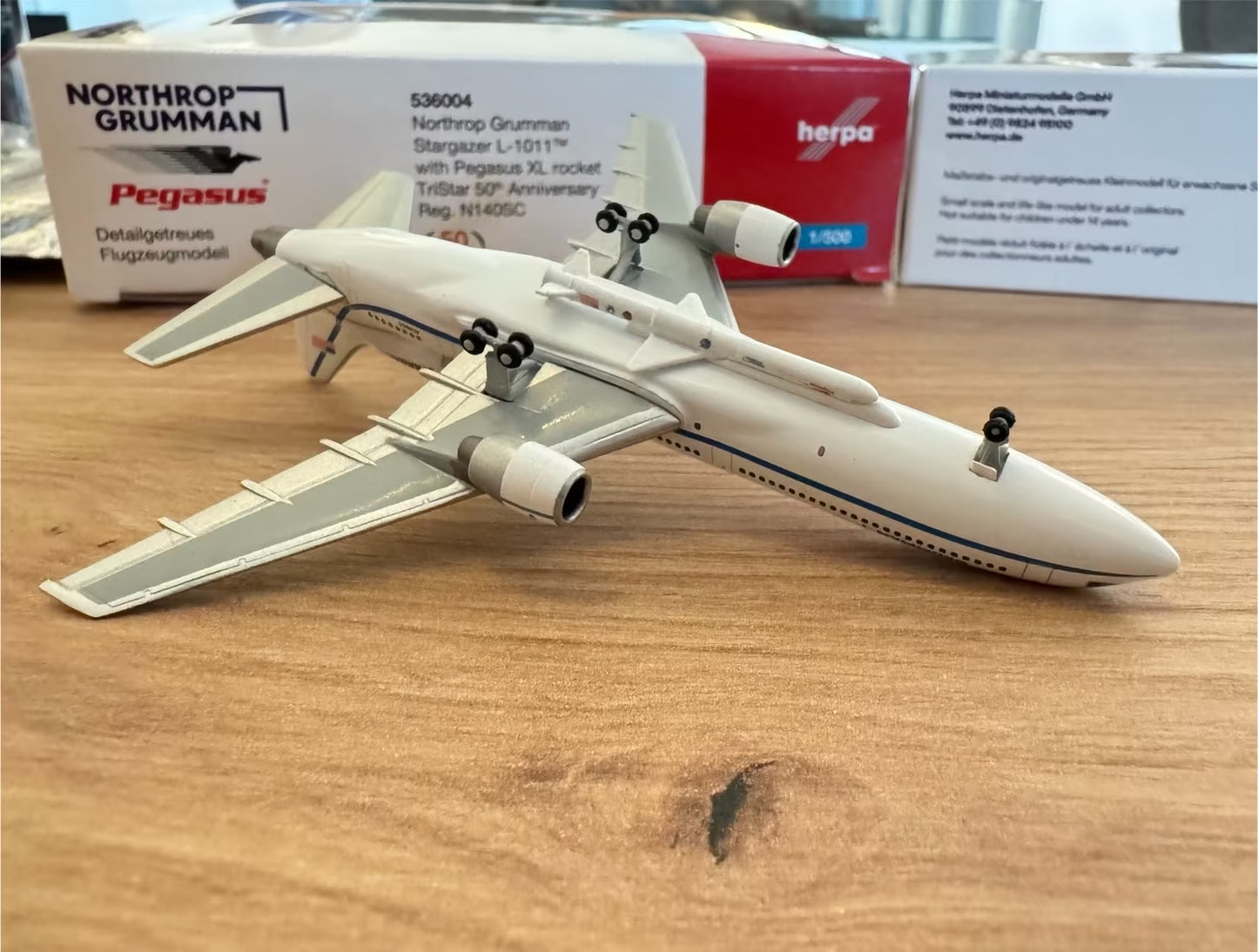 1/500 Northrop Grumman Lockheed "Stargazer" L-1011-100 with Pegasus XL Rocket TriStar 50th Anniversary N140SC