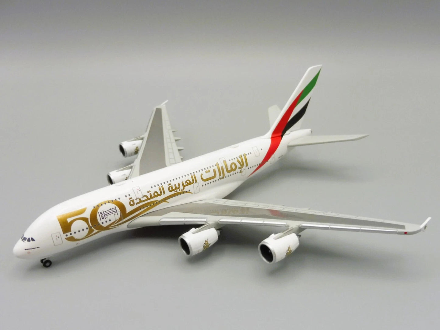 1/500 SAS Scandinavian Airlines Boeing 737-700 SE-RJX "Vagn Viking"