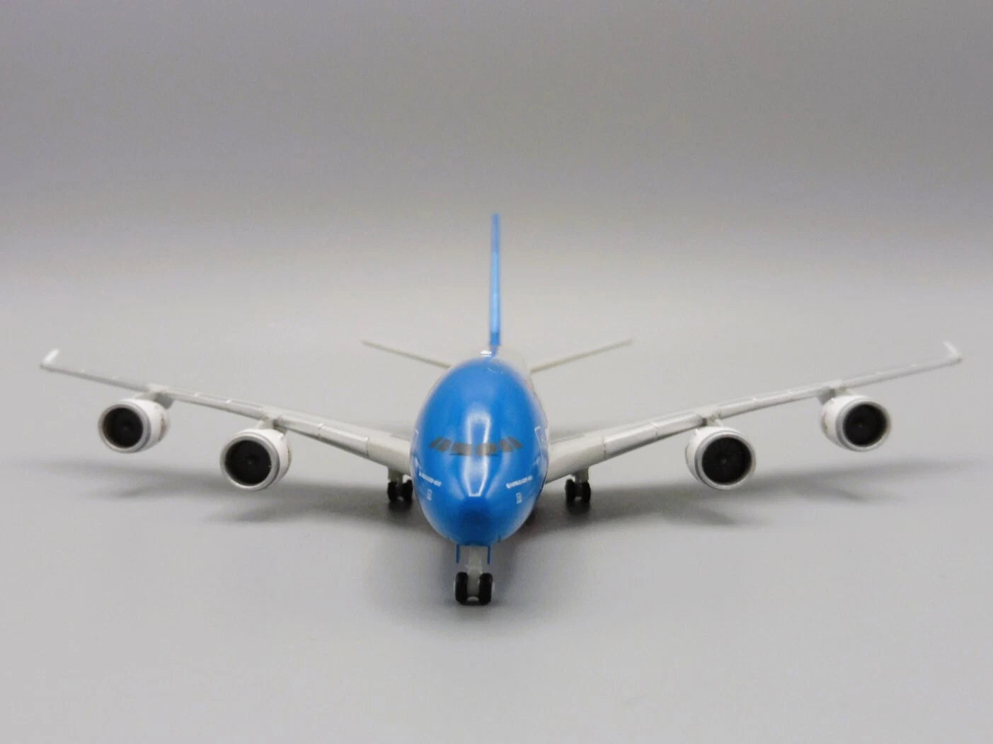 1/500 Emirates Airbus A380 "Destination Dubai" A6-EOT