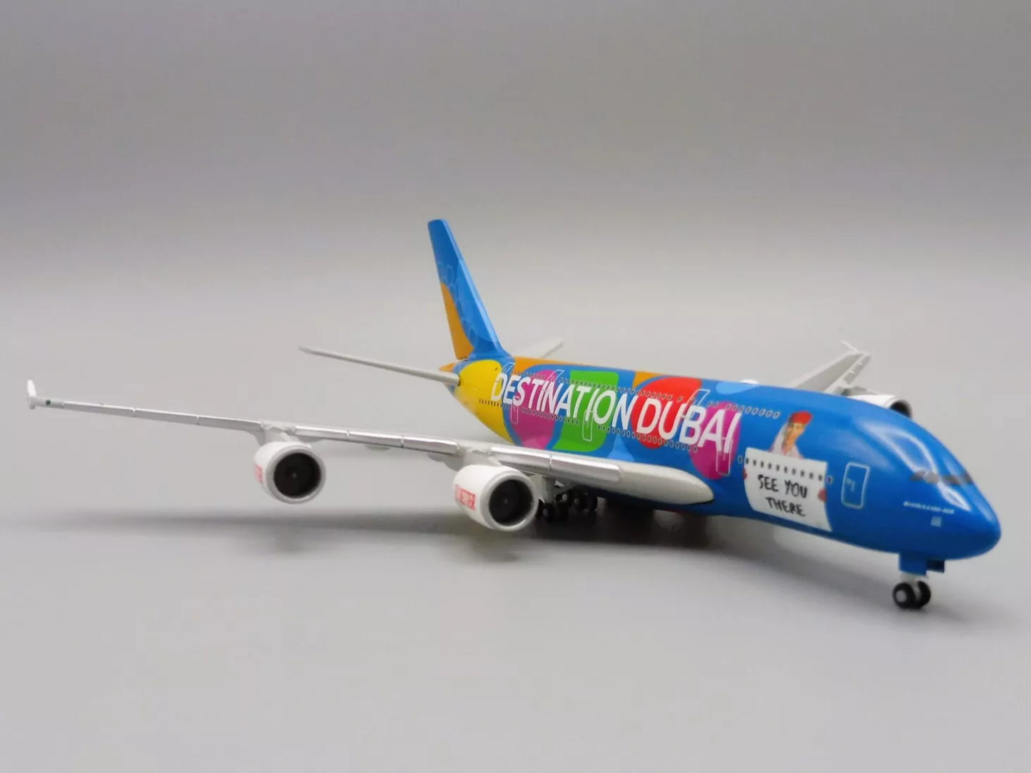 1/500 Emirates Airbus A380 "Destination Dubai" A6-EOT