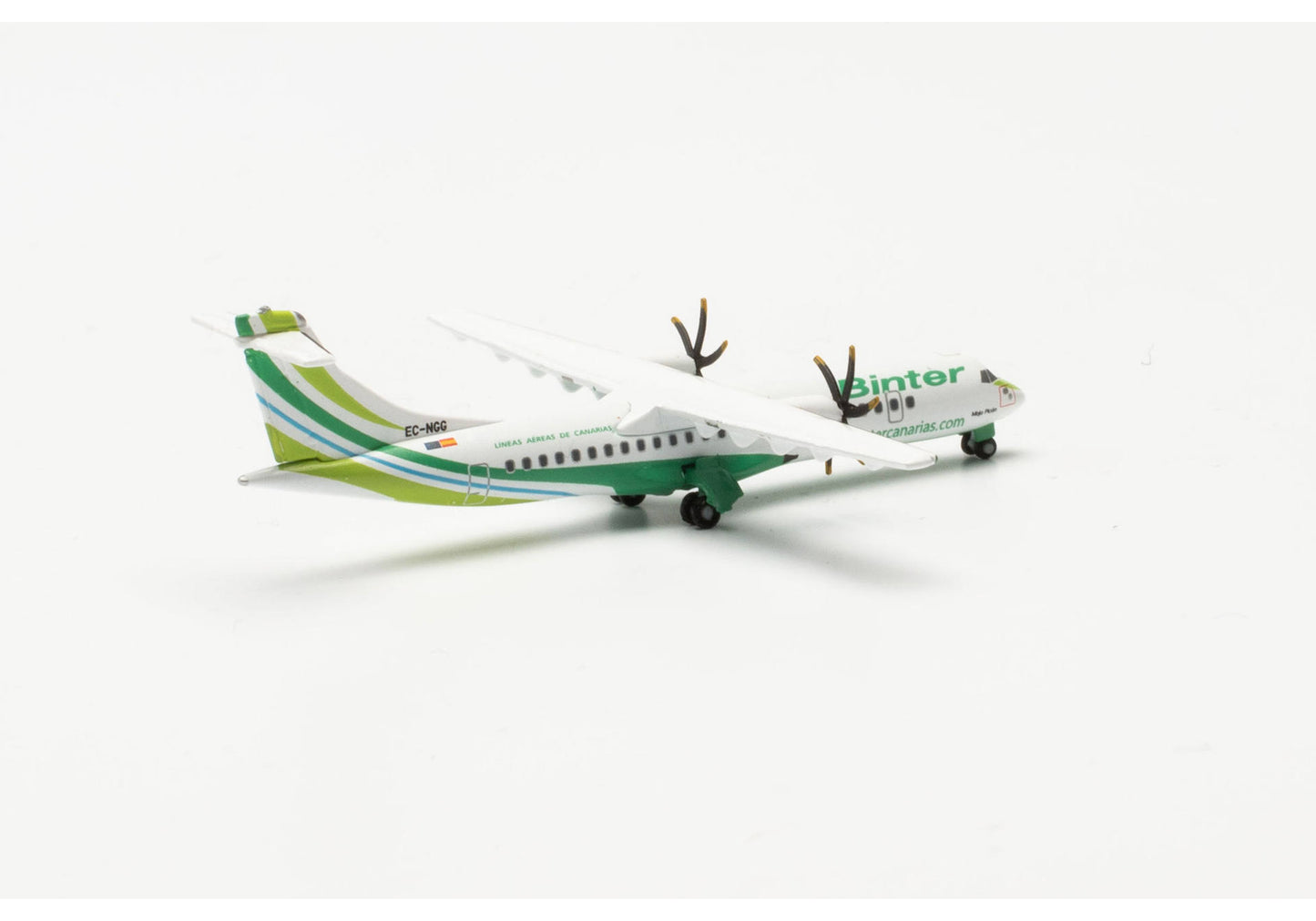 1/500 Binter Canarias ATR-72-600 EC-NGG "Mojo Picón"