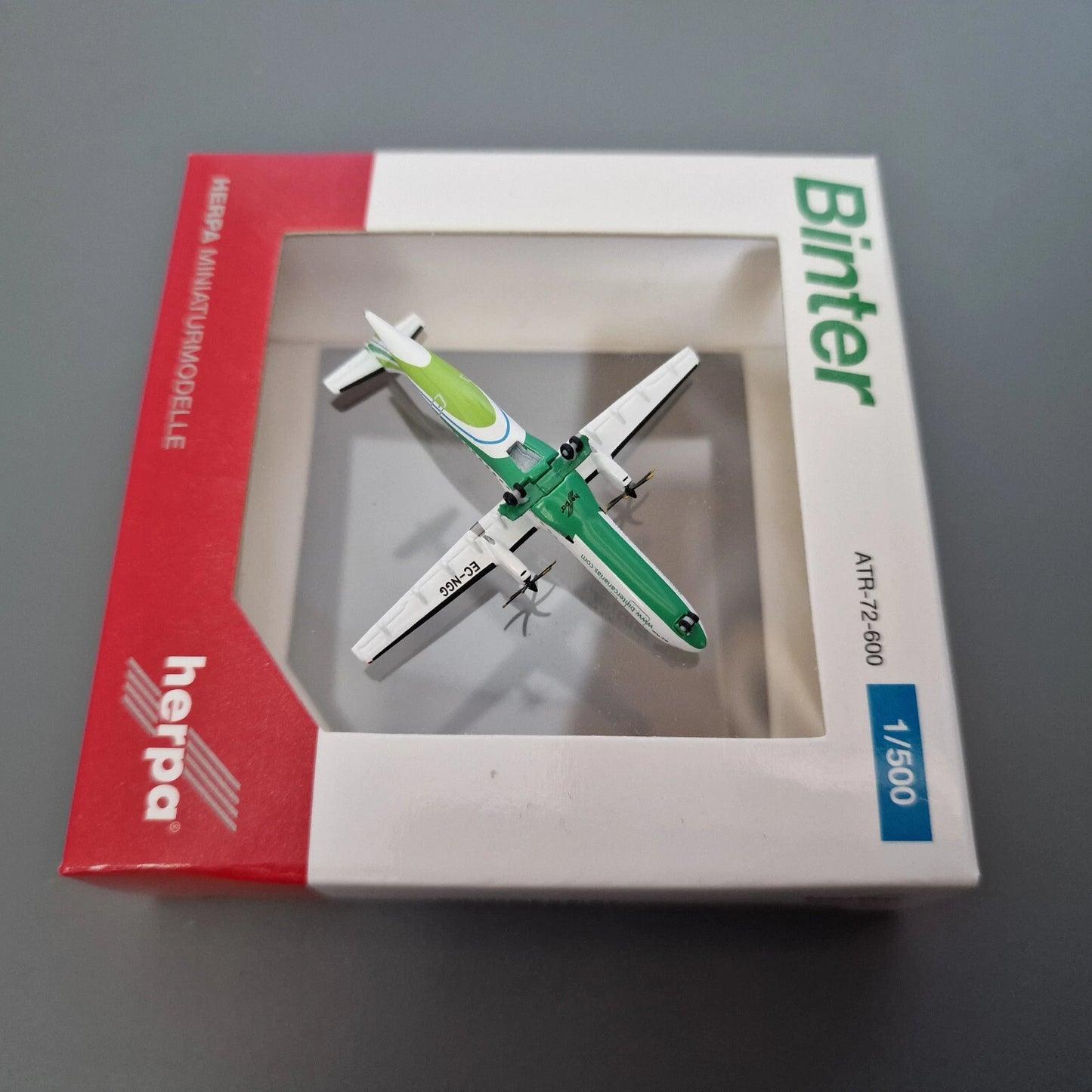 1/500 Binter Canarias ATR-72-600 EC-NGG "Mojo Picón"