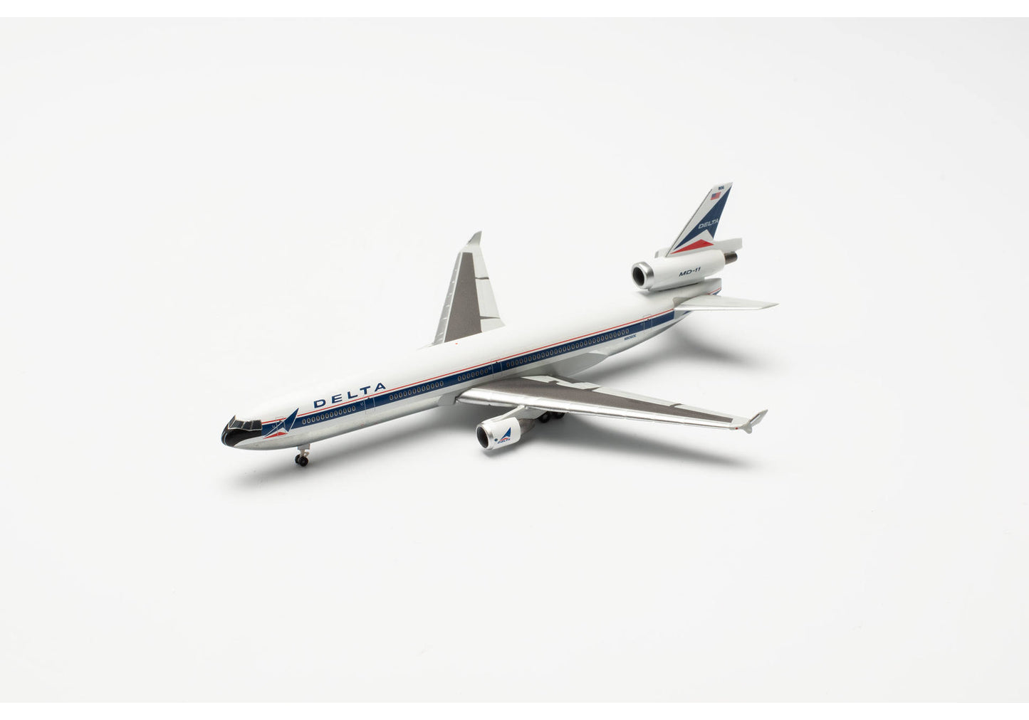 1/500 Delta Air Lines McDonnell Douglas MD-11 N806DE