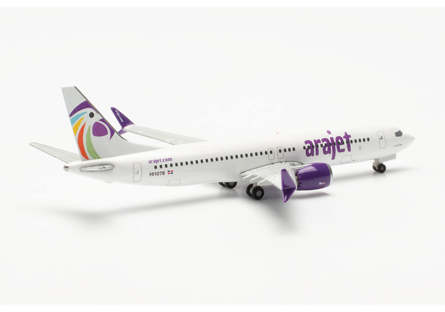 1/500 Arajet Boeing 737 Max 8 HI1078 "Los Tres Ojos"