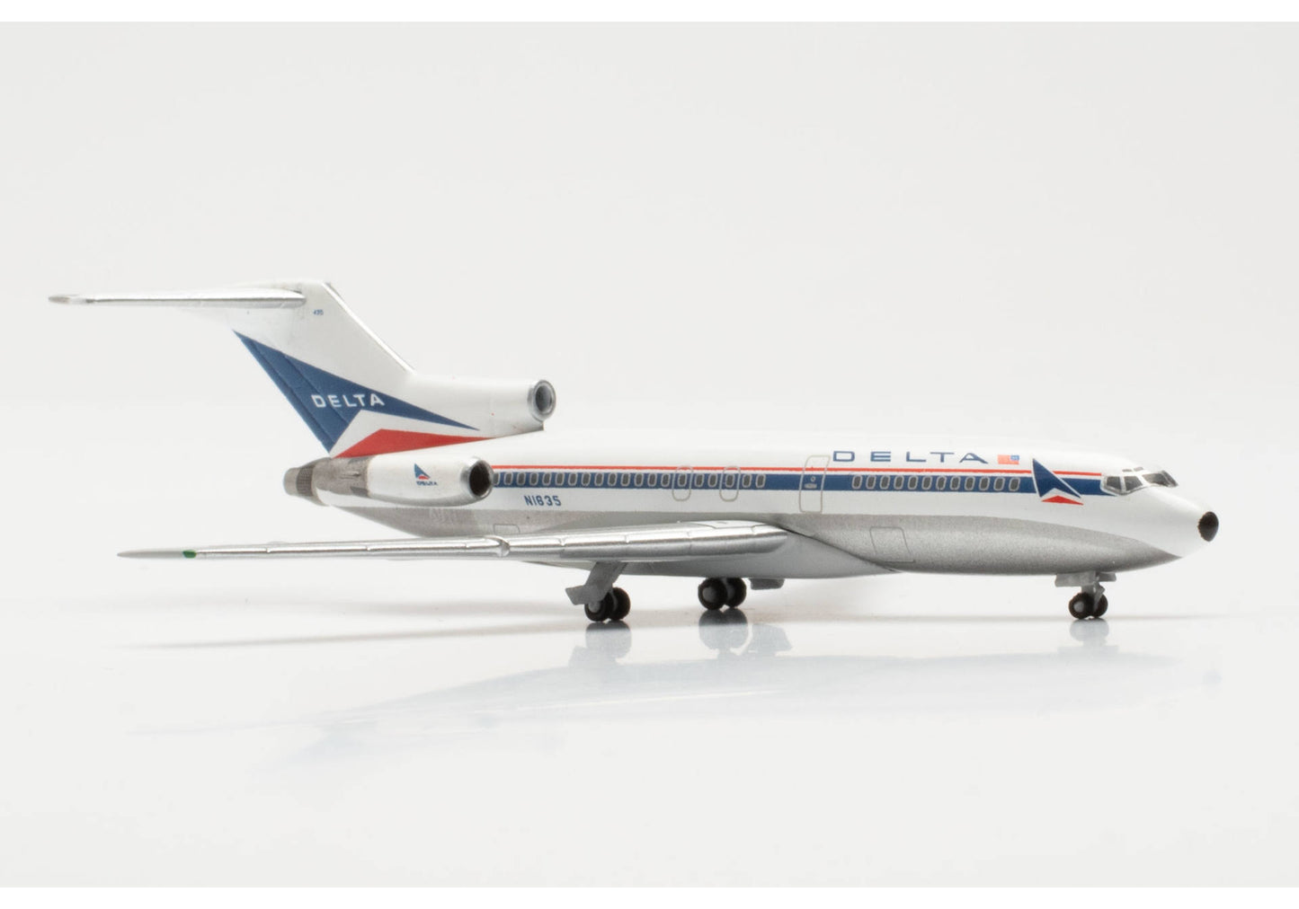 1/500 Delta Air Lines Boeing 727-100 N1635