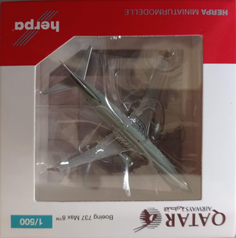 1/500 Qatar Airways Boeing 737 Max 8 A7-BSC