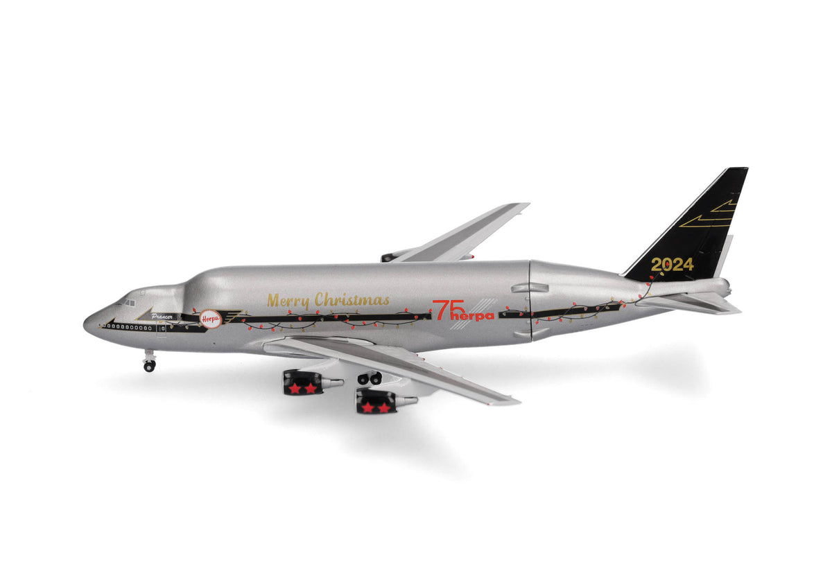 1/500 Christmas 2024 Boeing 747LCF Dreamlifter "Prancer"