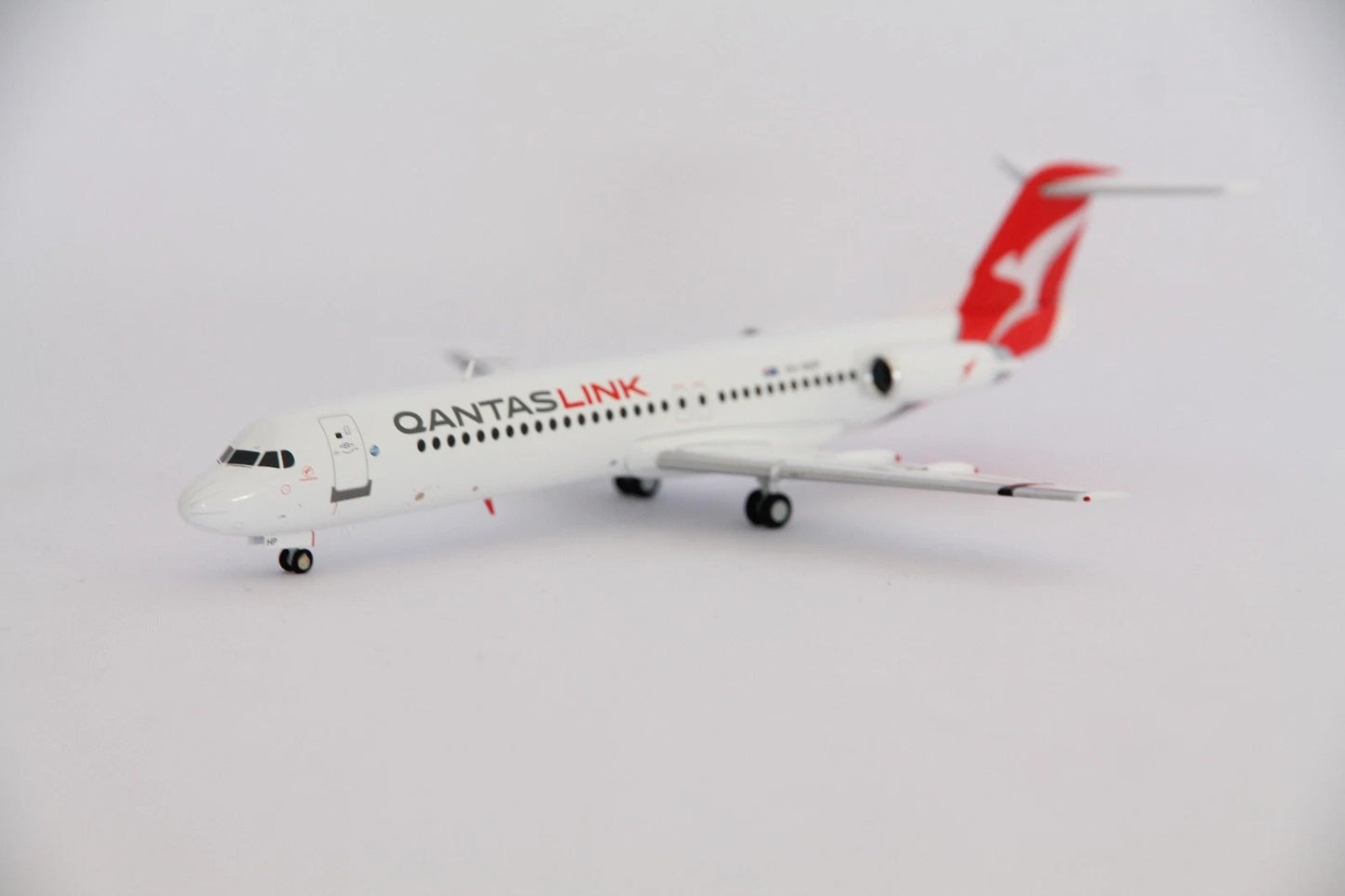 1/200 QantasLink Fokker 100 VH-NHP