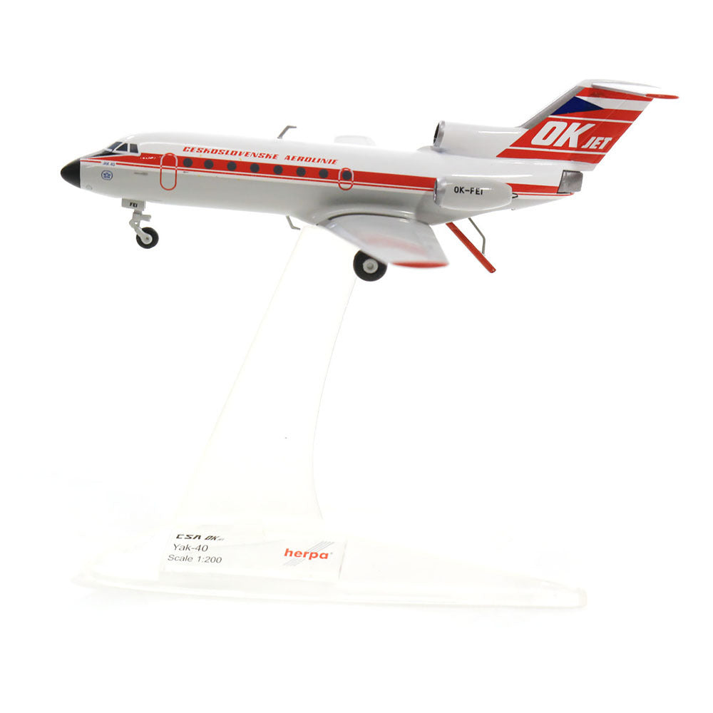 1/200 CSA Ceskoslovenske Airlines Yakovlev Yak-40 OK-FEI