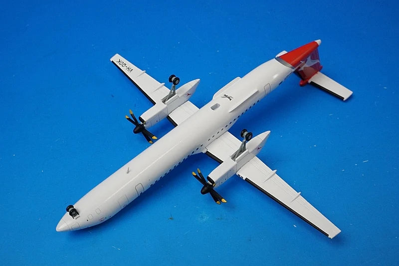 1/200 QantasLink Bombardier Q400 New Colors VH-QOK "Lismore"
