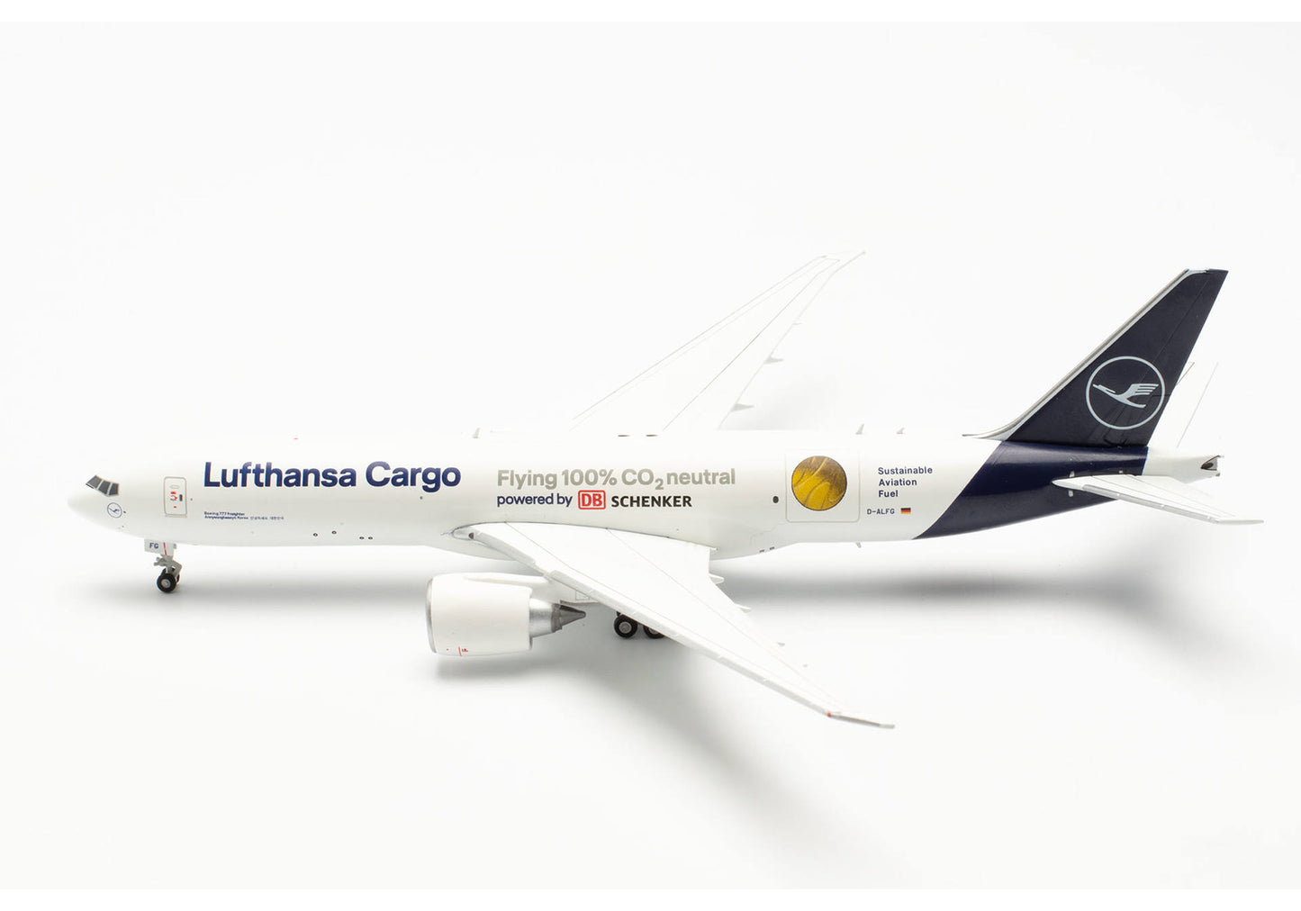 1/400 Lufthansa Cargo Boeing 777F "Sustainable Fuel Powered by DB Schenker" D-ALFG "Annyeonghaseyo Korea"