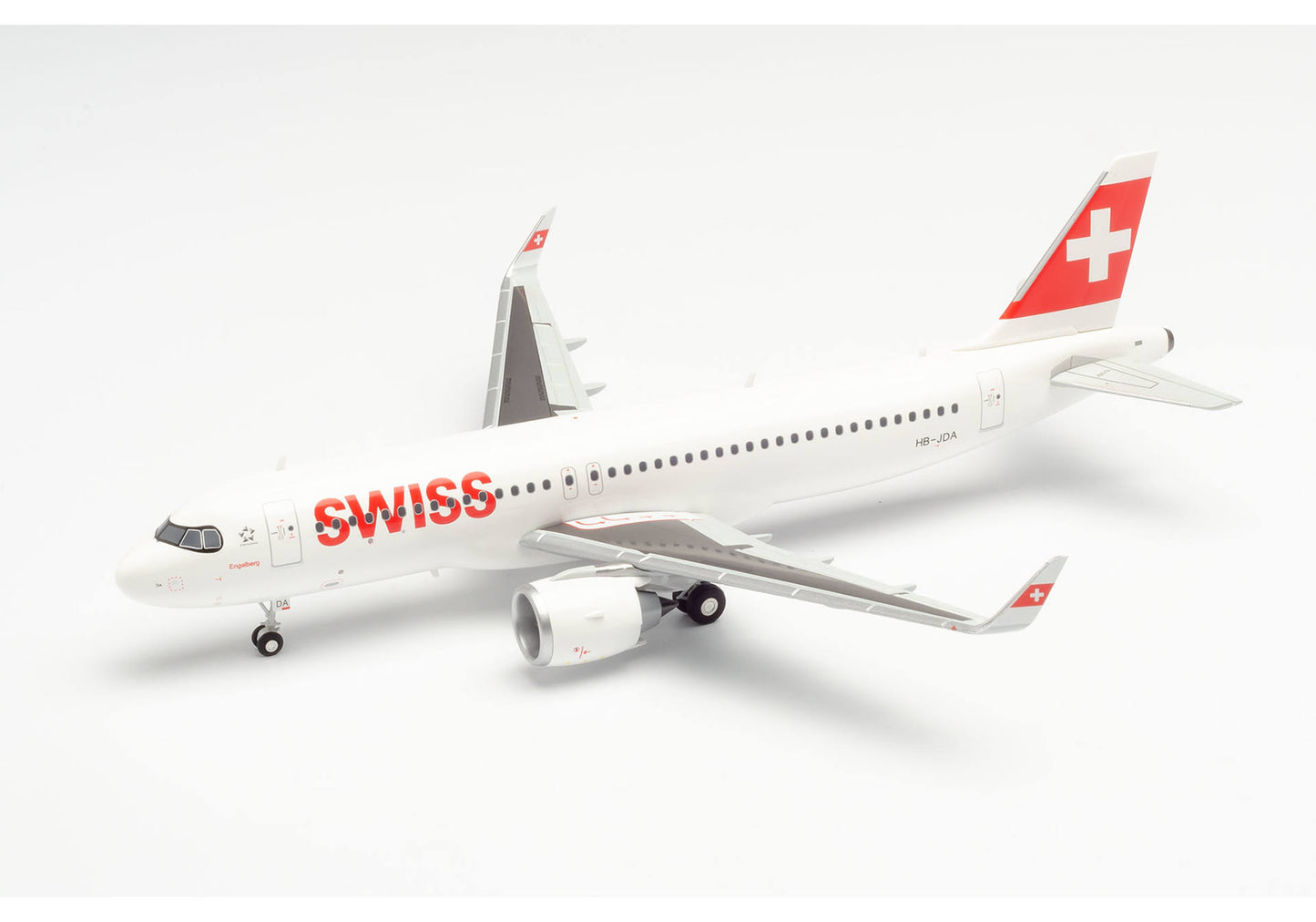 1/200 Swiss International Air Lines Airbus A320neo HB-JDA "Engelberg"
