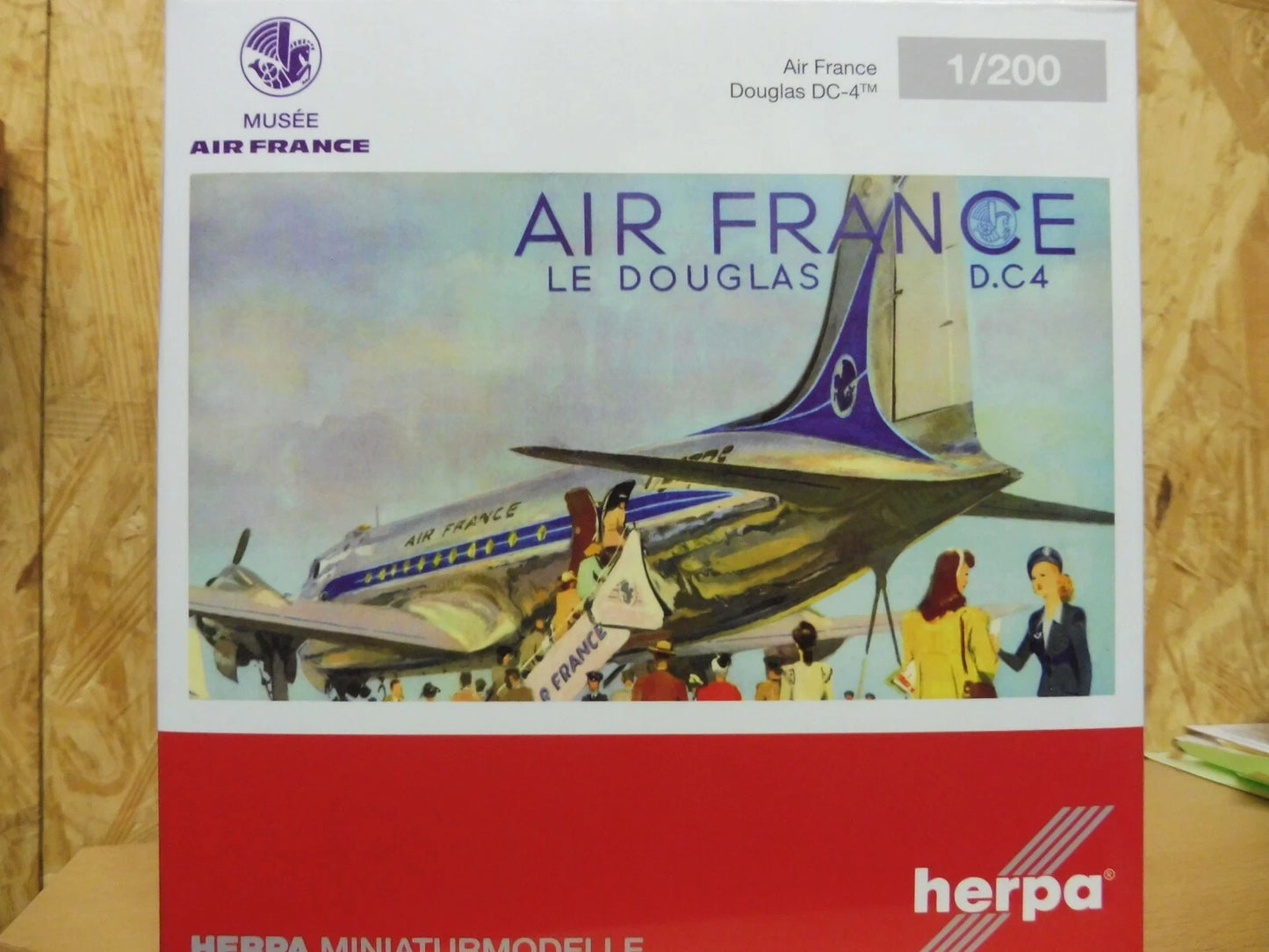 1/200 MUSÉE Air France Douglas DC-4 F-BBDG "Ciel de Champagne"