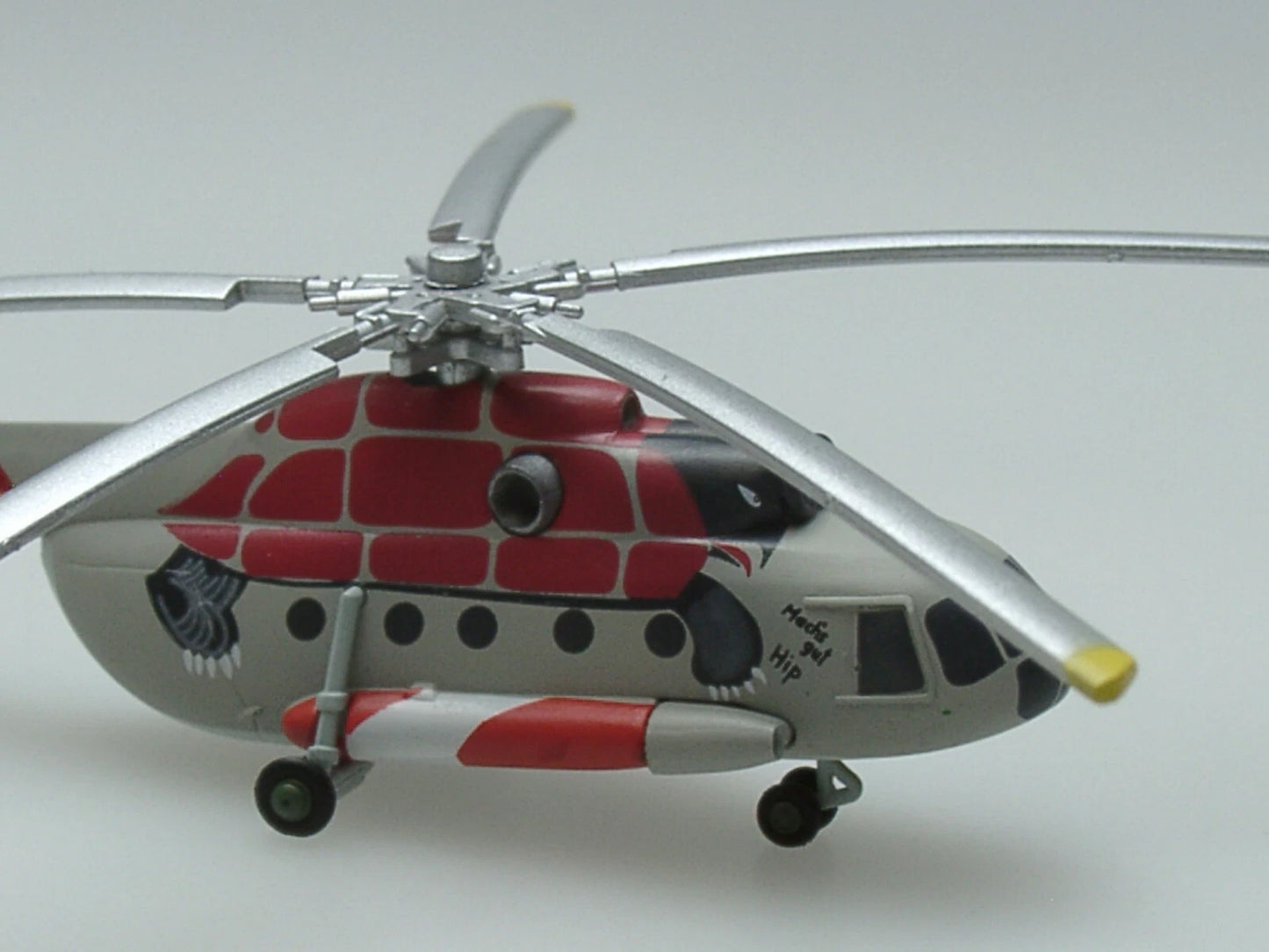 1/200 German Army Mil Mi-8TB "Hip" Heeresfliegerstaffel Ost "Good-By Hip" Cottbus 1993 93+62