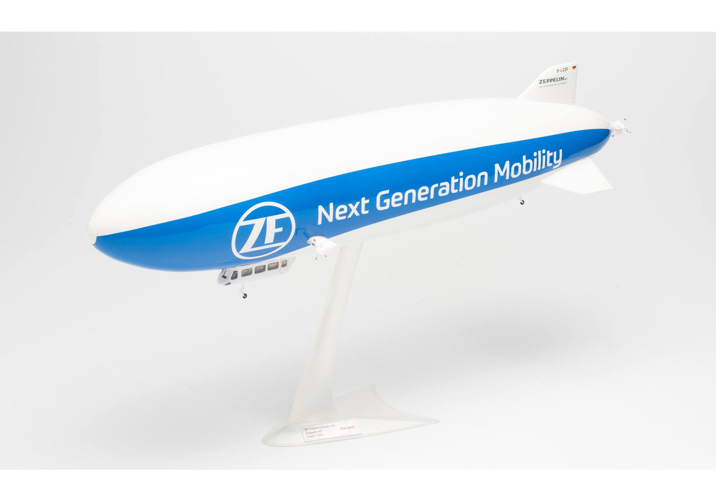 1/200 Zeppelin Reederei Zeppelin NT "ZF Next Generation Mobility" D-LZZF