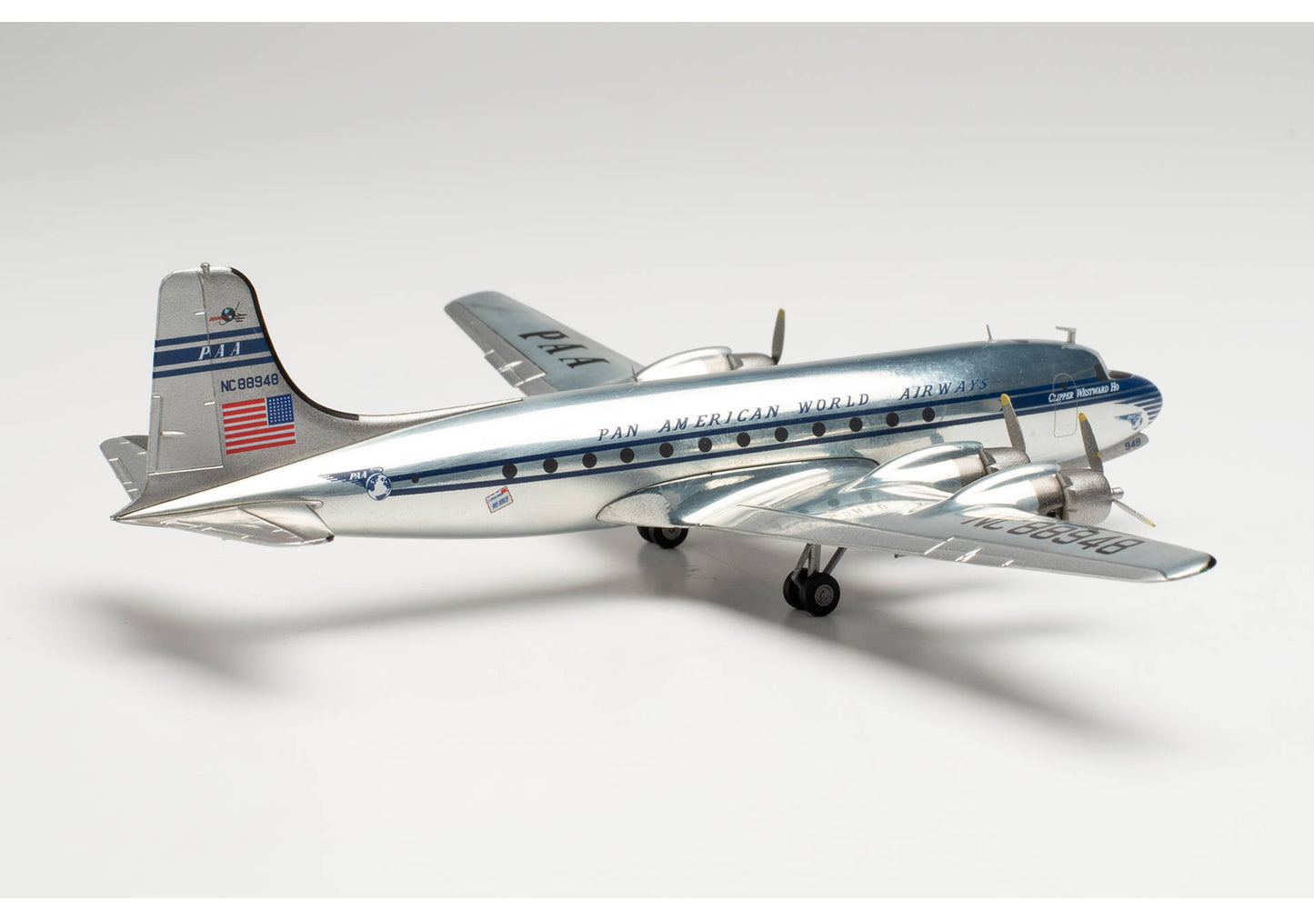 1/200 Pan American World Airways Douglas DC-4 NC88948 "Clipper Westward Ho"