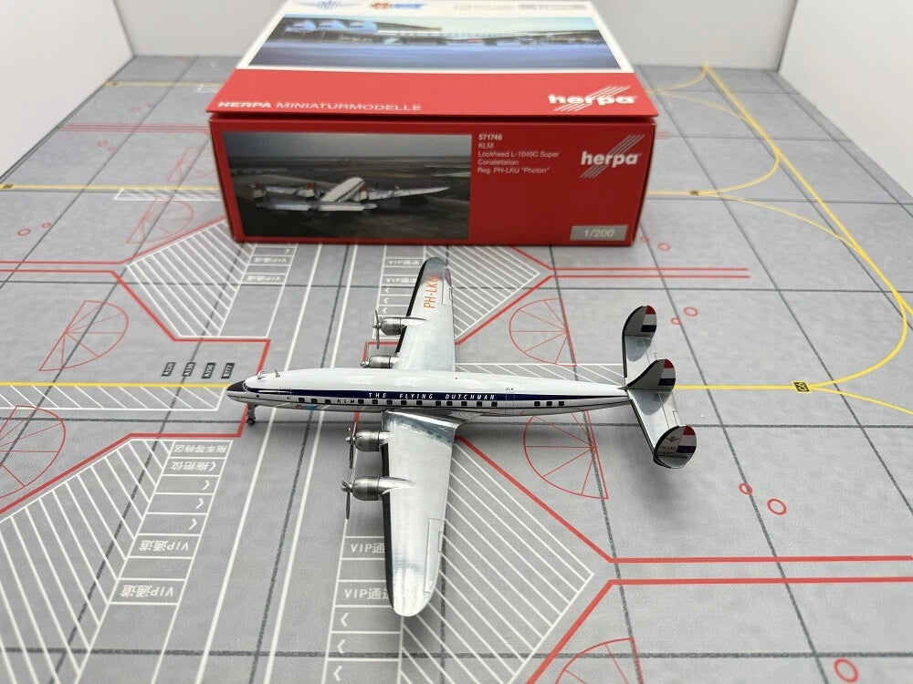 1/200 KLM Lockheed L-1049C Super Constellation PH-LKU "Photon"