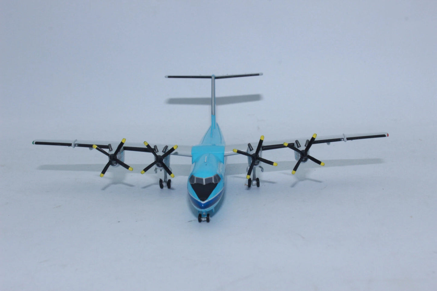 1/200 Maersk Air De Havilland Canada DHC-7 OY-MBC