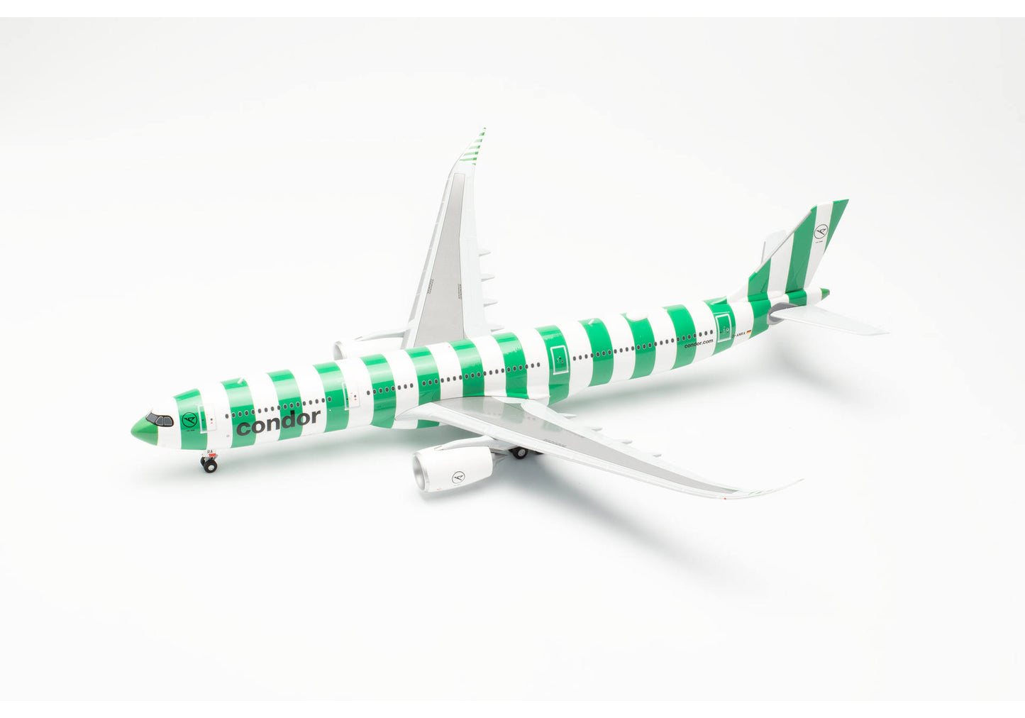1/200 Condor Airbus A330-900neo "Island" D-ANRA