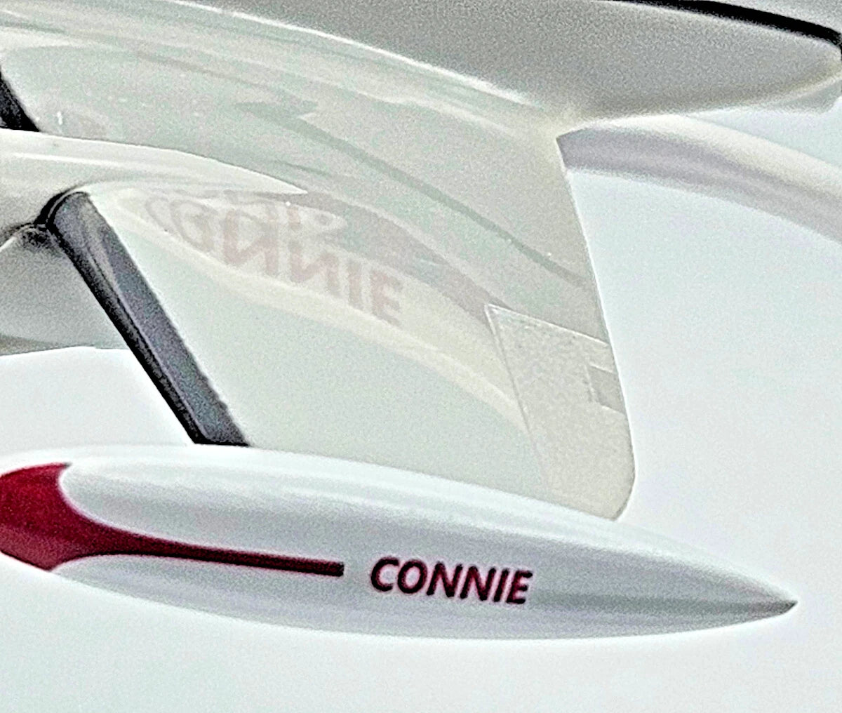 1/125 SNAP FIT HARS Lockheed C-121C (L-1049F) Super Constellation VH-EAG