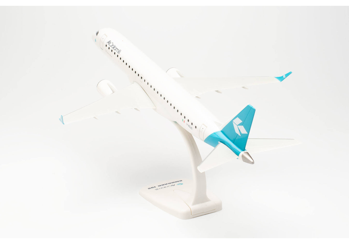 1/200 SNAP FIT Air Dolomiti Embraer E195 New Colours I-ADJO