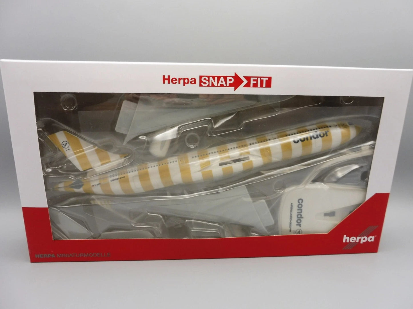 1/200 SNAP FIT Condor Airbus A330-900neo "Beach" New 2022 Colors D-ANRC
