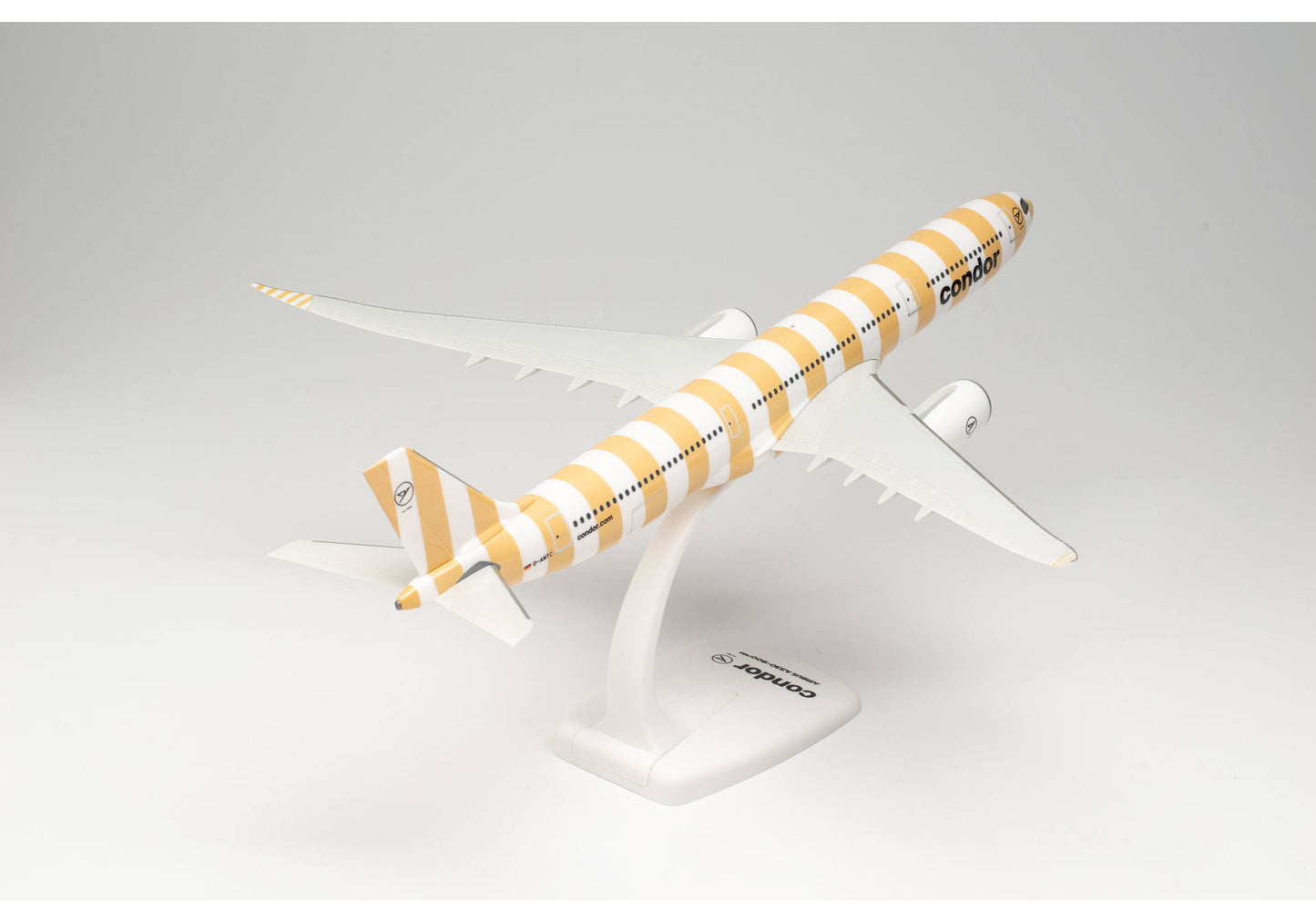 1/200 SNAP FIT Condor Airbus A330-900neo "Beach" New 2022 Colors D-ANRC