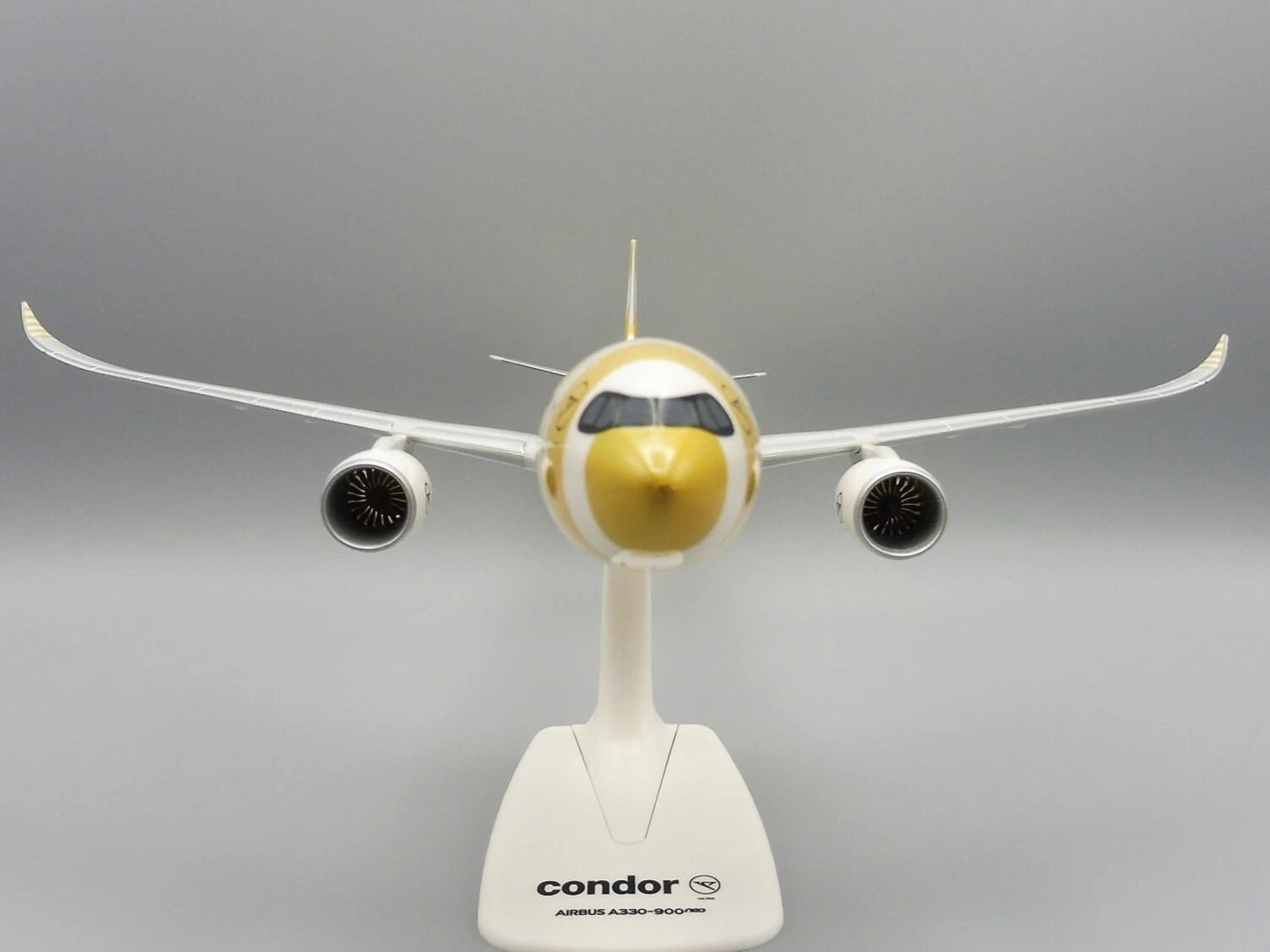 1/200 SNAP FIT Condor Airbus A330-900neo "Beach" New 2022 Colors D-ANRC