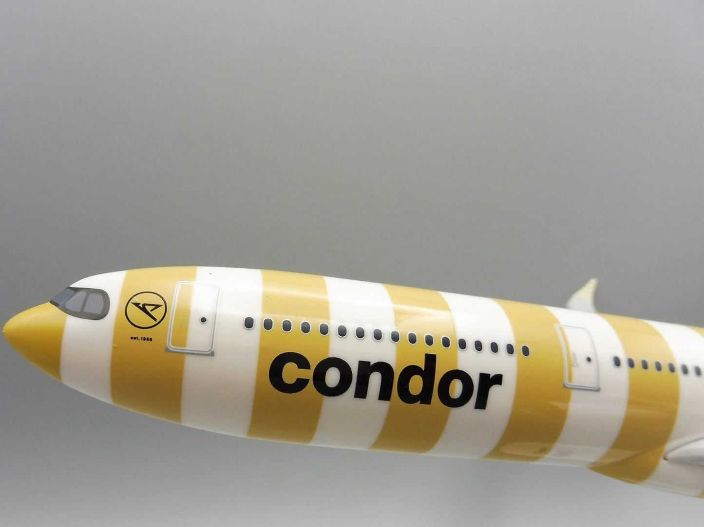 1/200 SNAP FIT Condor Airbus A330-900neo "Beach" New 2022 Colors D-ANRC