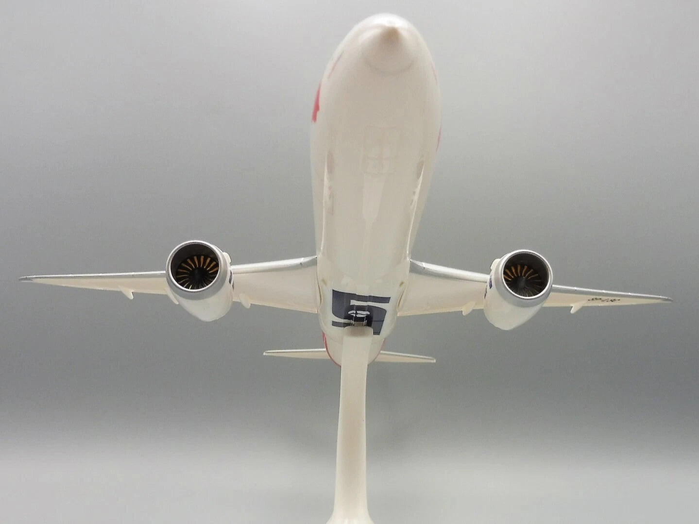 1/200 SNAP FIT LOT Polish Airlines Boeing 787-9 "Proud of Poland's Independence" SP-LSC