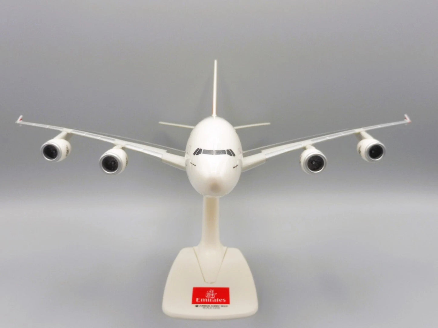 1/250 SNAP FIT Emirates Airbus A380 New 2023 Colors A6-EOE