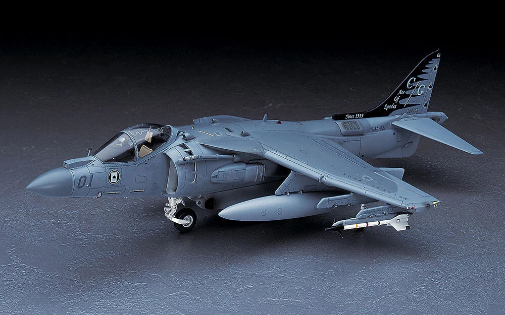 1/48 AV-8B HARRIER II PLUS (U.S.M.C. Attacker)