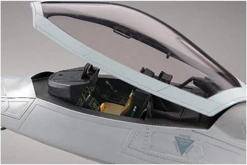 1/48 F-22 RAPTOR