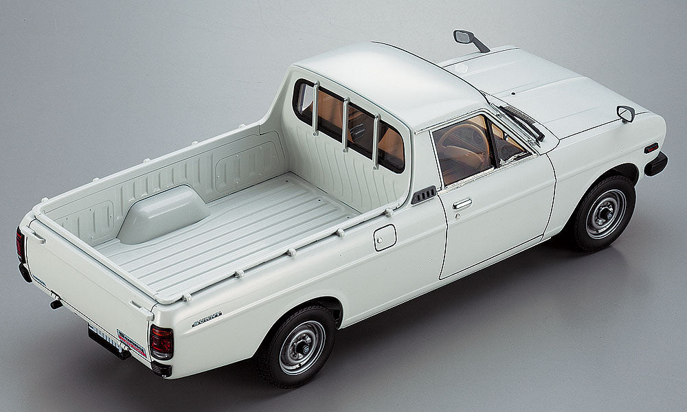 1/24 NISSAN SUNNY TRUCK (GB121) LONG BODY DELUXE