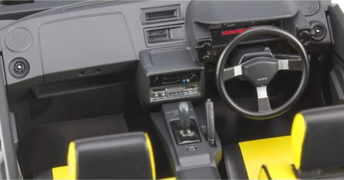 1/24 TOYOTA MR2 (AW11) EARLY VERSION G-Limited (Moon Roof) 1984