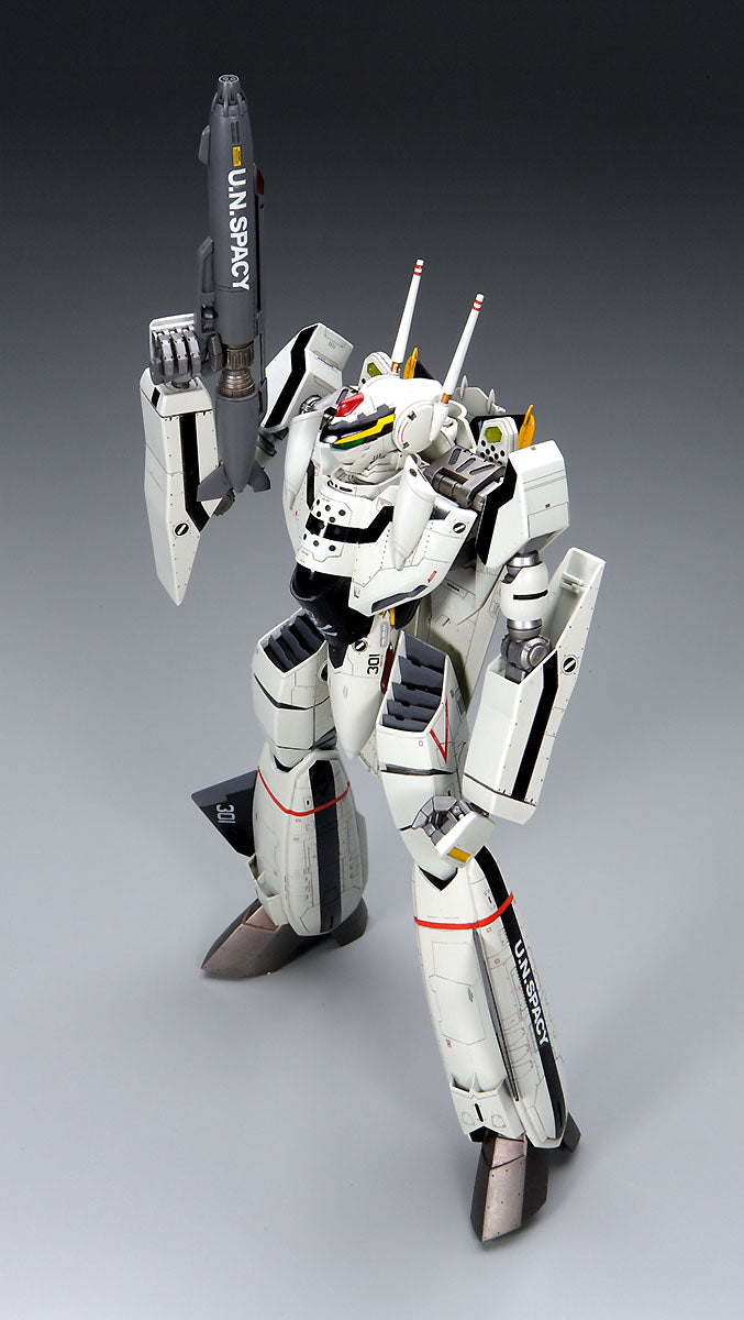 1/72 VF-0A/S BATTROID MACROSS ZERO