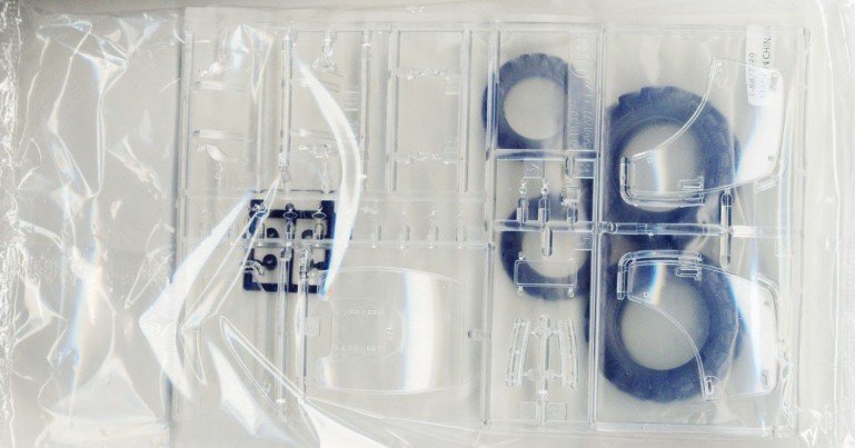 1/35 YANMAR TRACTOR YT5113A