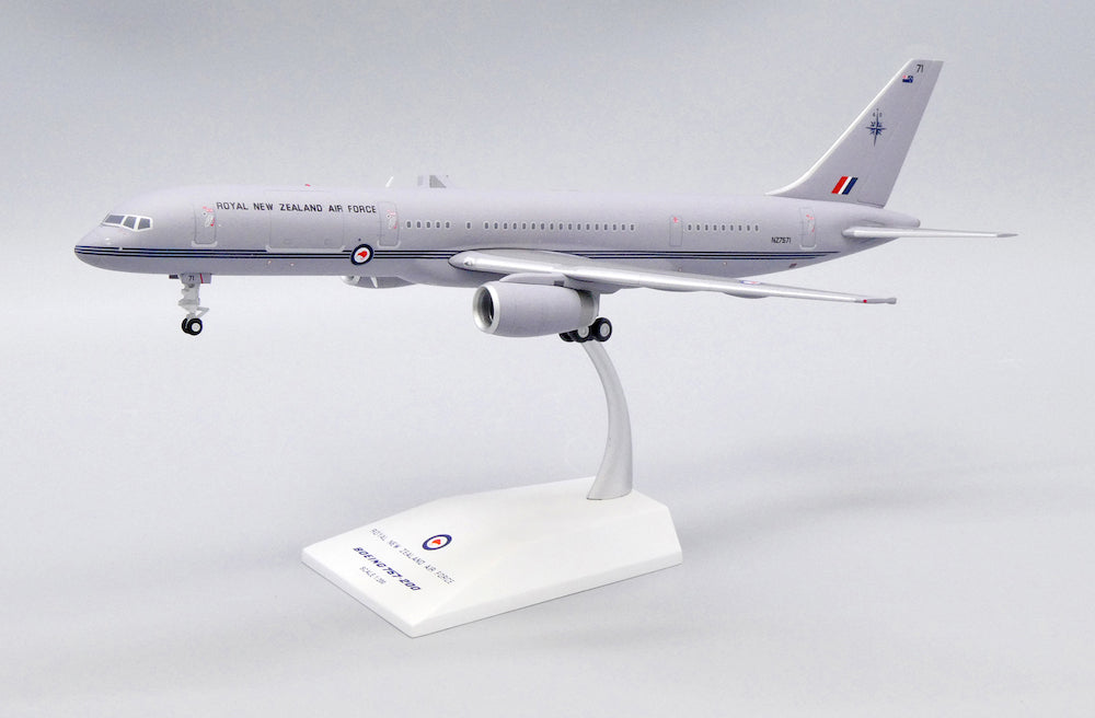1/200 Royal New Zealand Air Force B757200 NZ7571