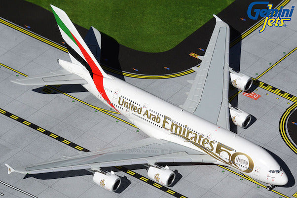 GJUAE2051 1/400 Emirates A380 A6EVG UAE 50th Anniversary Livery
