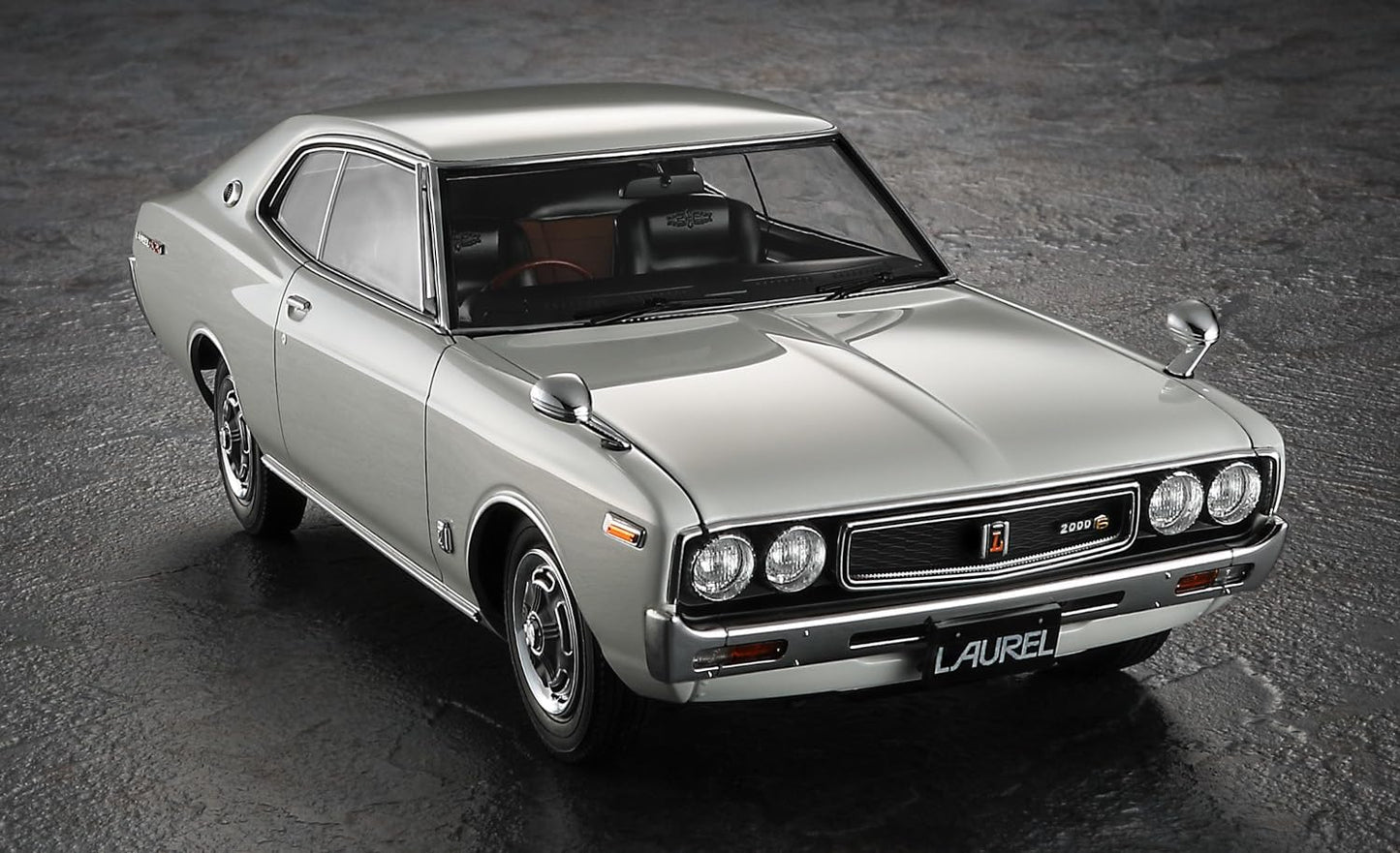 1/24 NISSAN LAUREL HT 2000SGX (KHC130) LATE VERSION (1973) CUSTOM VERSION