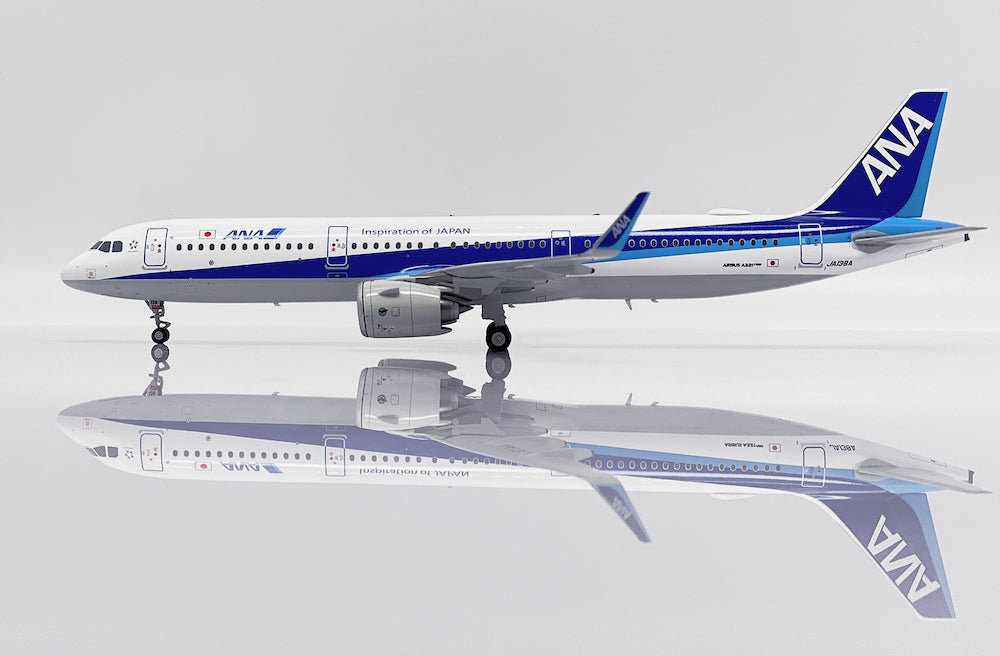 1/200 All Nippon Airways Airbus A321NEO Reg: JA138A with Stand